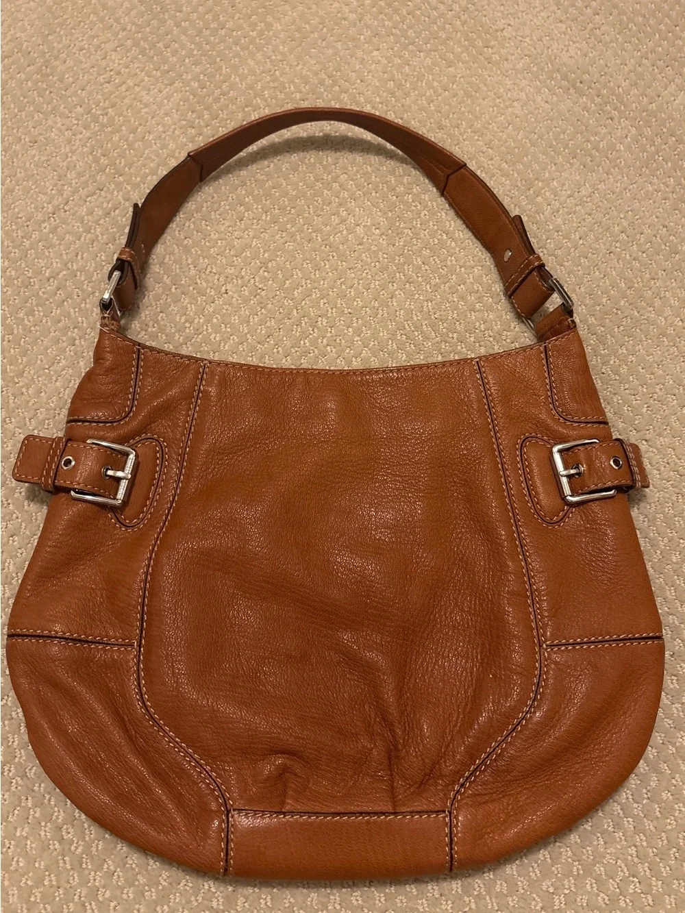 Michael Kors Women's Leather Hobo Shoulder Bag in Tan